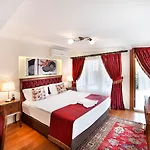 Sultan House