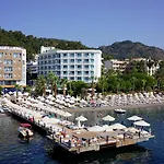 Cettia Beach Resort