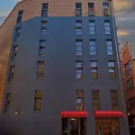 Vavien Hotel