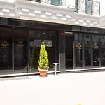 Hhk Hotel Downtown