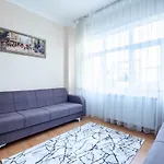 Cozy Flat With Central Location Near Golden Horn
