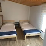 Kuecuek Ev