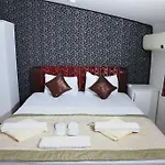 Garden Hill Hotel