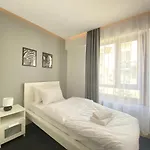 Charming Flat With Central Location In Nisantasi