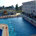 Orient Life Hotel