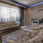 Villa Wayne Home