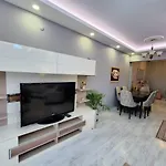 Luxurious 3-Bedroom Apartment, Sisli