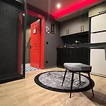 Thalia Suites Hotel