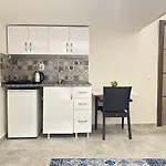 Central And Comfy Studio Flat In Beyoglu