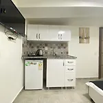 Comfortable And Central Studio Flat In Beyoglu