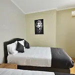 Bonjour Suit Private Triplex Apartment