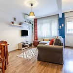 Flat Near Attractions In Ortakoy