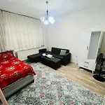 Affordable Private Room In A Shared Flat In Sisli