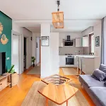 Charming Flat With Central Location In Nisantasi