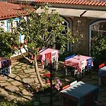 Nish Alacati Hotel