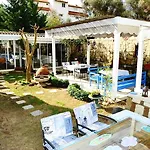 Sisters Otel Alacati