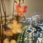 Skyland - 52Nd Floor Luxury Studio Apartment