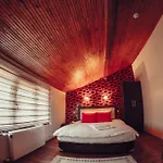 Rhebas Hotel