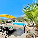 Private Pool - Private 1000M2 Garden, 4 Bedroom - 3 Bathroom - 8 Person, Detached Villas, Unlimited Wifi - Free Parking