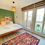 Tiyoho - Modern & Cozy Apartment In Beyoglu, Brand New Apartment