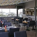 Grand Ueskuedar Otel