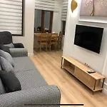 Tiyatro Home
