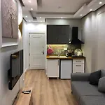 Tiyatro Home