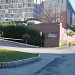 Aykac Residence