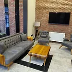 Otto Residences 215