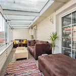 Exclusive Flat With Terrace In Nisantasi