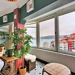 Dreamy Flat With Bosphorus View In Rumeli Hisari