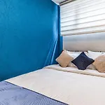 Stylish Fully Furnished Modern Flat In Kadikoey
