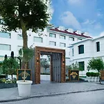 Vogue Hotel Supreme Istanbul