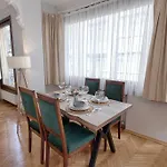 Guemuessuyu Apartments By Azad Homes