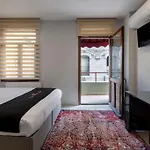 Cozy & Comfy Studio At Beyoglu - 44
