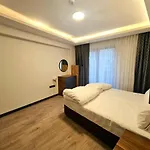 Halij Suite