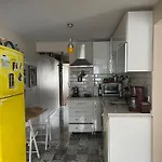 Terrace Flat In The Kadikoy Center