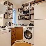 Comfortable Flat In The Heart Of Beyoglu