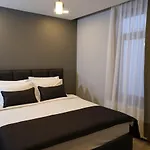 Senior Pera Suites