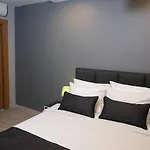 Senior Pera Suites