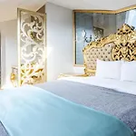 Magnificent Studio Flat In Uskudar