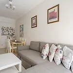 Cozy Flat Near Nisantasi And Trendy Attractions