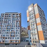 New Residence Central Equipped Nef 08 Apartments Ac