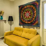 Centrally Located Flat In Besiktas