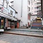 Asmin'S House In Fatih