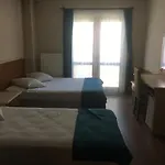 Oezguer Hotel