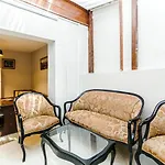 Historical Duplex Villa With Patio In Beyoglu