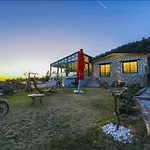 Kalabantia House