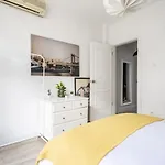 Central And Modern Flat 5 Min To Taksim Square