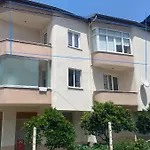 Bahcecik Apart